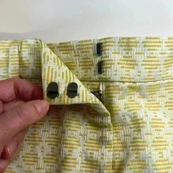 Loft shorts 12 NWT - Picture 3 of 5